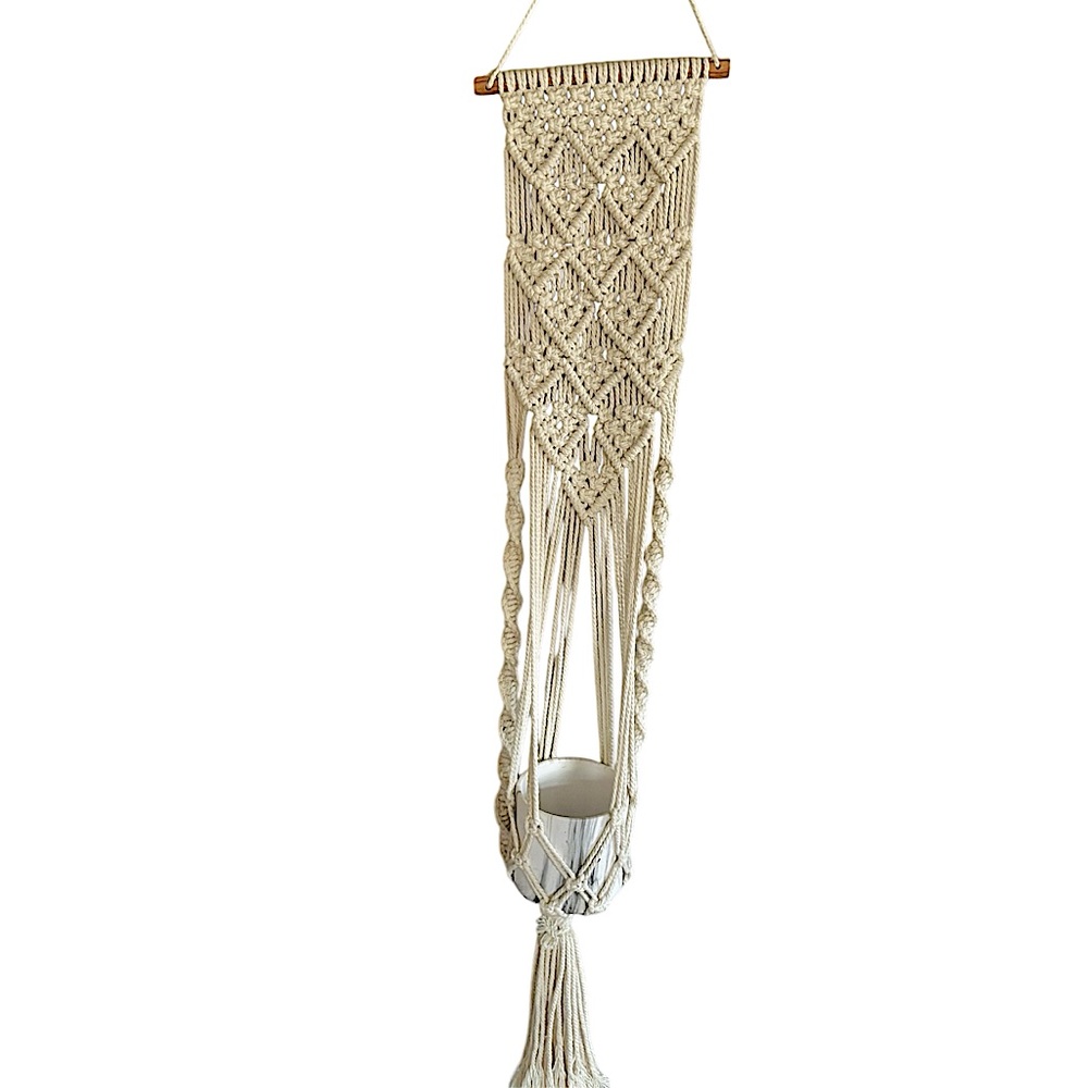 Macrame plant wall hanger - bohemian